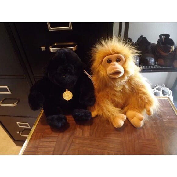 Plush Lot Of 2 Monkey Gorilla Limited Edition Collectors Choice Dan Dee - Picture 1 of 9
